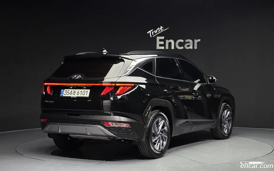 Hyundai Tucson Hybrid 2WD 2022 — миниатюра 2