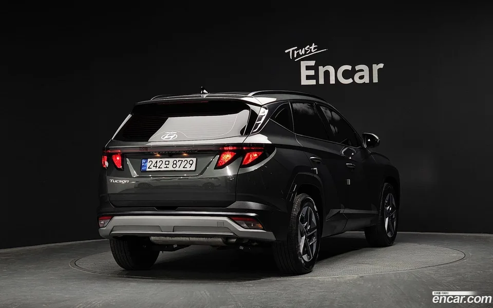 Hyundai Tucson NX4 1.6 2WD 2024 — миниатюра 2