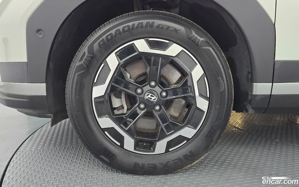 Hyundai SantaFe 2.5T 4WD 2024 — миниатюра 2