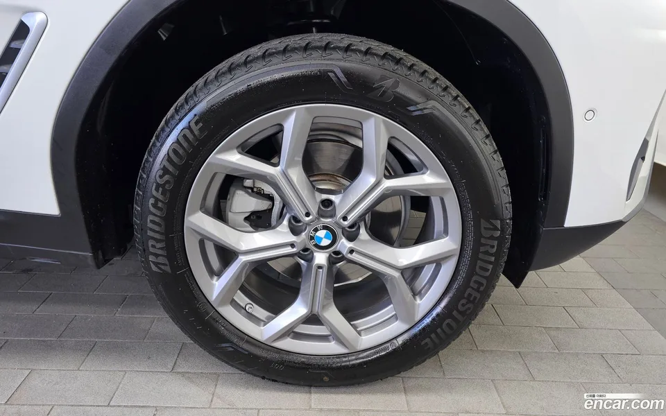 BMW X3 xDrive 20i 2024 — миниатюра 2