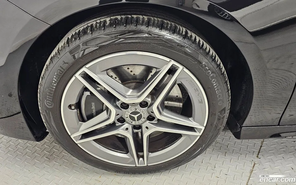 Mercedes-Benz CLA-Class CLA250 4MATIC 2025 — миниатюра 5