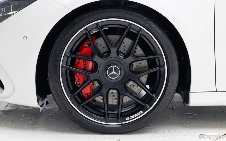 Mercedes-Benz CLA-Class AMG CLA 45 S 4MATIC+ 2025 — миниатюра 2