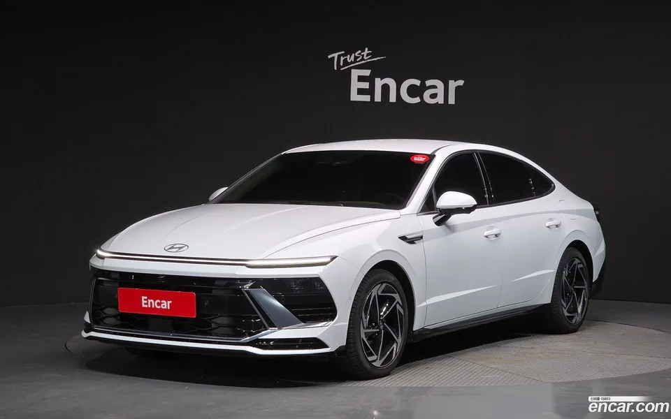 Hyundai Sonata The Edge Hybrid 2026 — фото 1, купить с доставкой в Москву