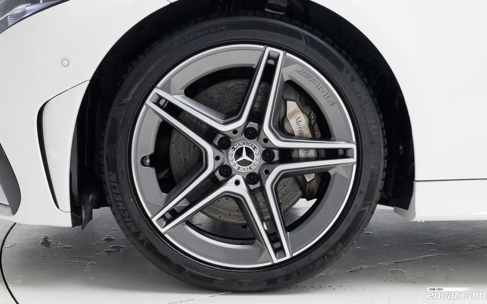 Mercedes-Benz CLS-Class CLS300d 4MATIC 2022 — миниатюра 5