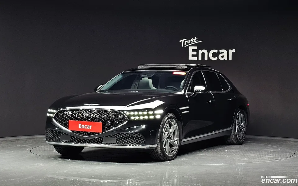 Genesis G90 3.5 AWD 2022 — фото 1, купить с доставкой в Москву