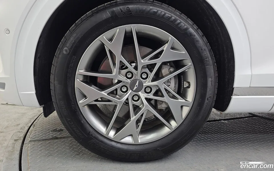 Genesis GV70 2.5T 2WD 2024 — миниатюра 5