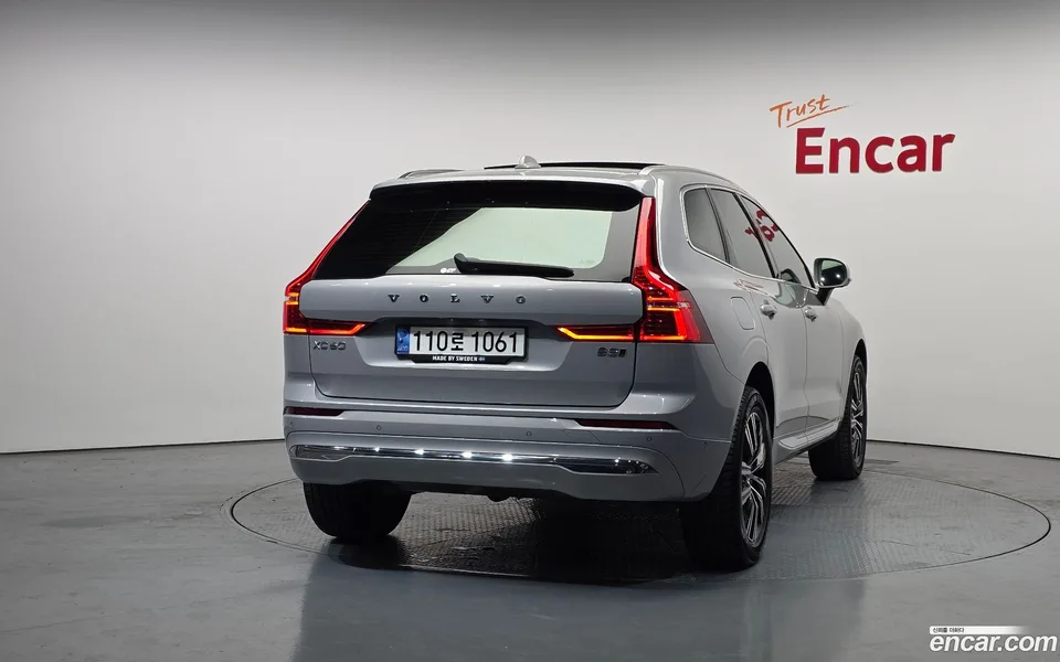 Volvo XC60 B5 2022 — миниатюра 4