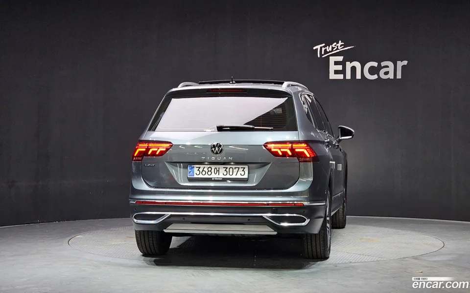 Volkswagen Tiguan Allspace 2.0 TSI 2024 — миниатюра 4