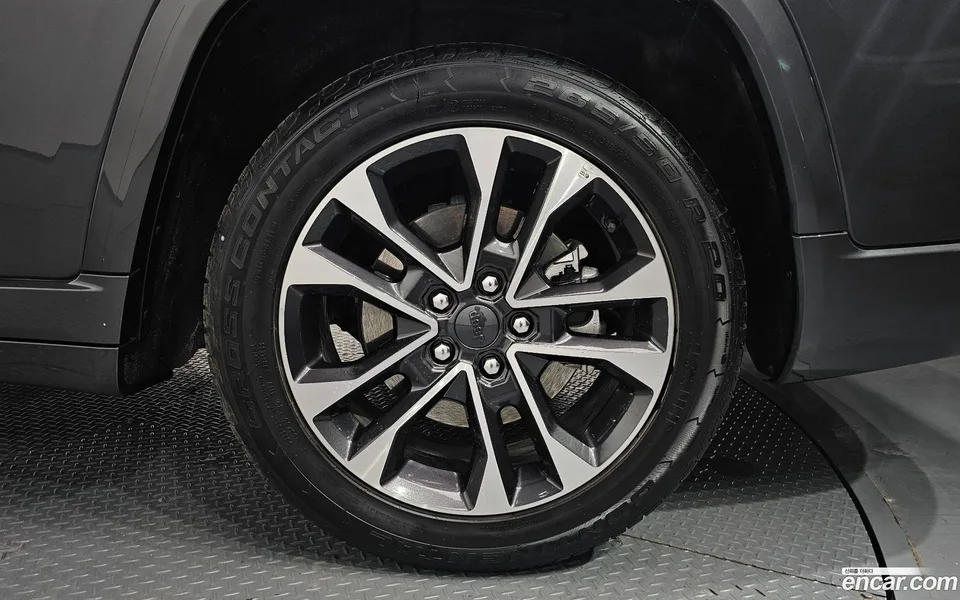 Jeep Grand Cherokee L 3.6 2022 — миниатюра 5