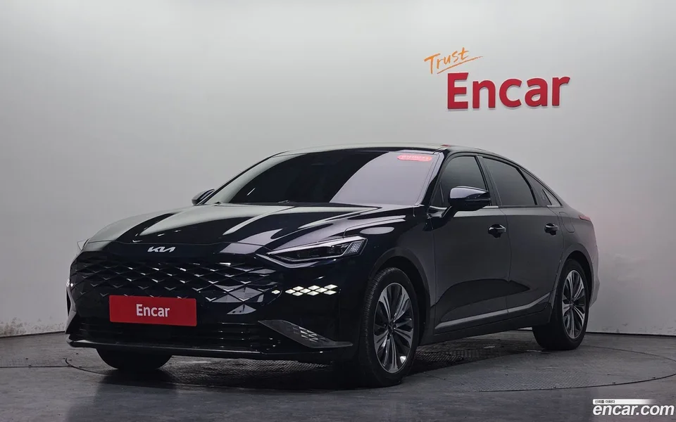 Kia K8 Hybrid 2022 — фото 1, купить с доставкой в Москву