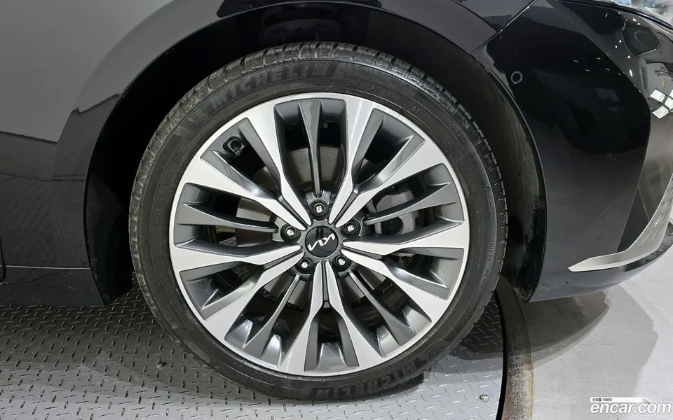 Kia K8 2.5 2WD 2024 — миниатюра 5