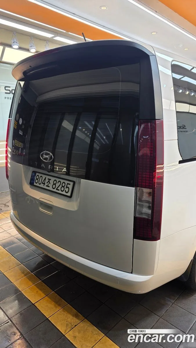 Hyundai Staria L3.5 3 2023 — миниатюра 4