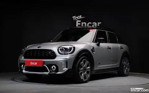 MINI Cooper S Countryman 2023 buy in Moscow