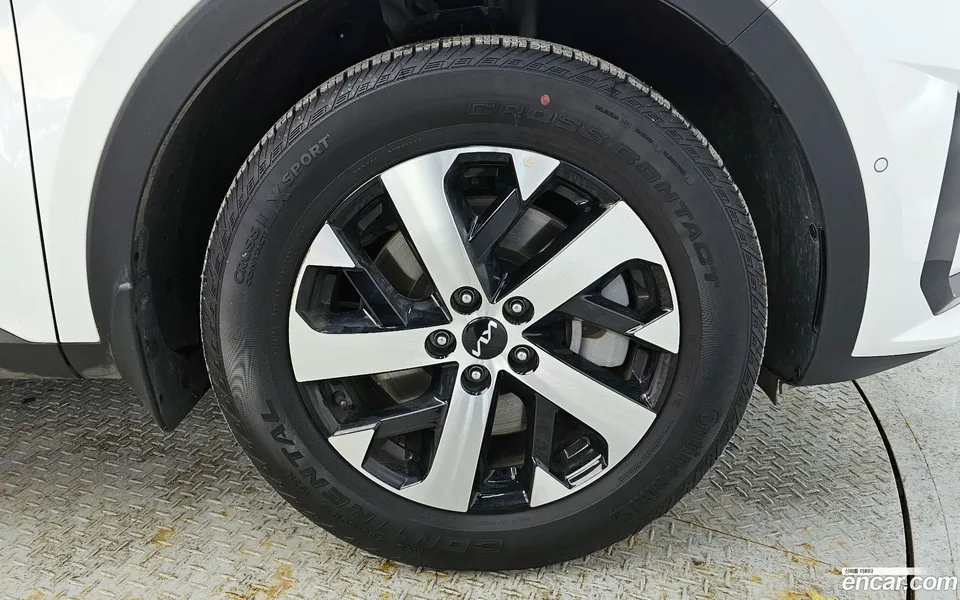 Kia Sorento 2.5T 2WD 2023 — миниатюра 2