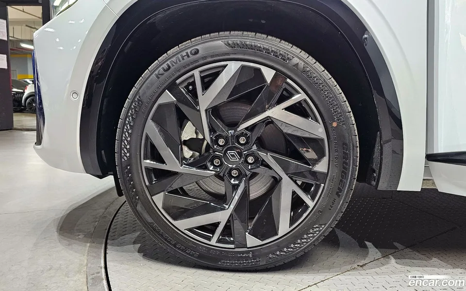 Renault Samsung Grand Koleos 1.5 E-TECH 2WD 2024 — миниатюра 5