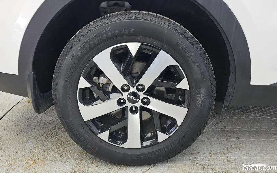 Kia Sorento 2.2 2WD 2023 — миниатюра 5