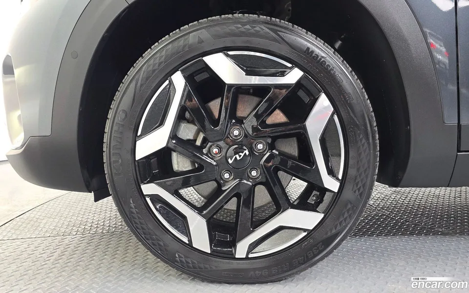 Kia Seltos 1.6 2WD 2024 — миниатюра 5