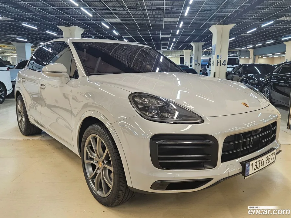 Porsche Cayenne 3.0 2023 — миниатюра 3