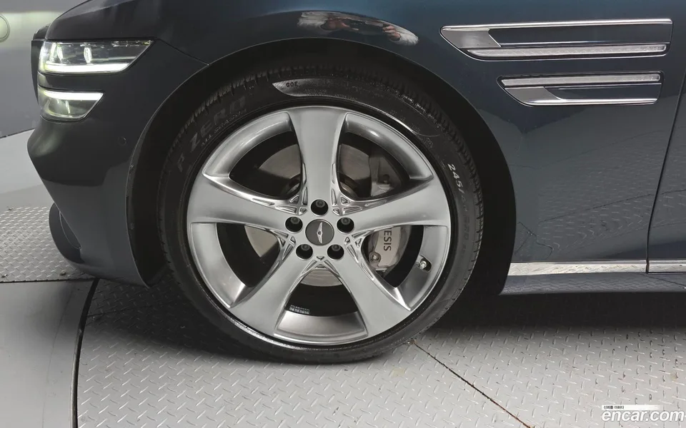 Genesis G80 2.5 AWD 2023 — миниатюра 5