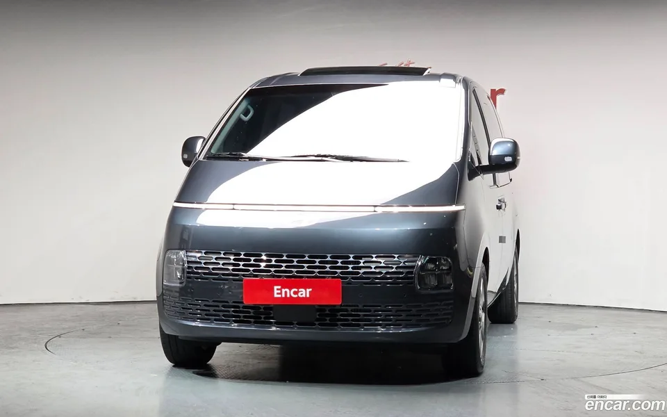 Hyundai Staria HEV 1.6 9 2024 — миниатюра 3