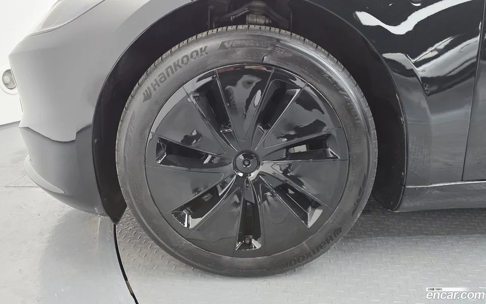 Tesla Model 3 AWD 2024 — миниатюра 2