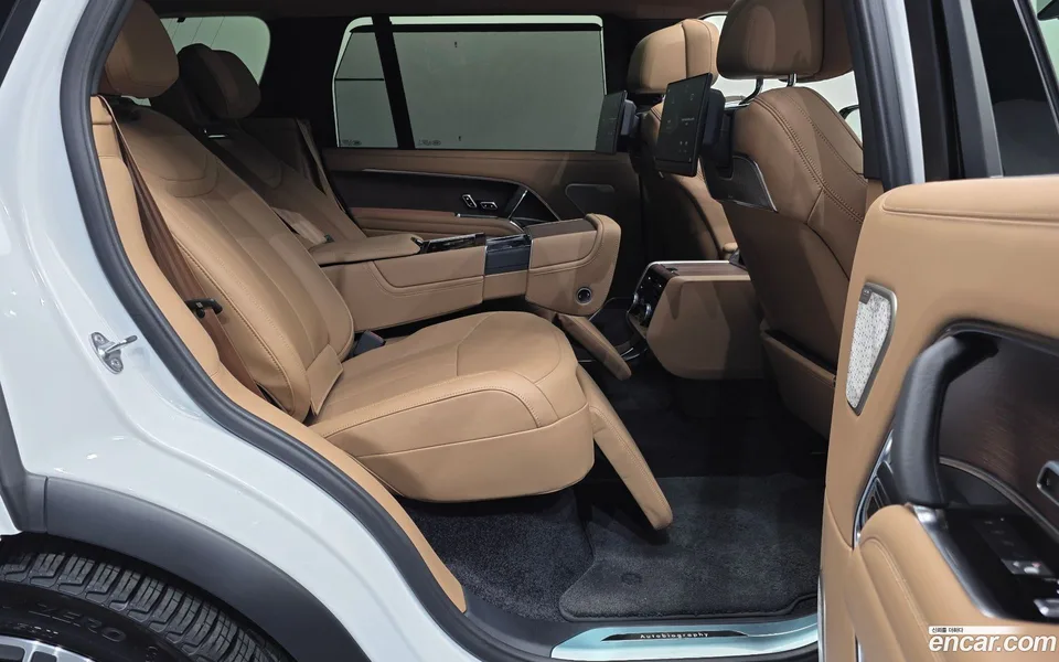 Land Rover Range Rover P530 AB LWB 2024 — миниатюра 5