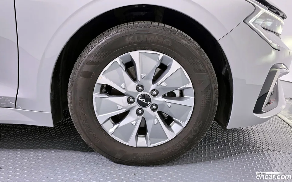 Kia K5 Hybrid 2025 — миниатюра 5