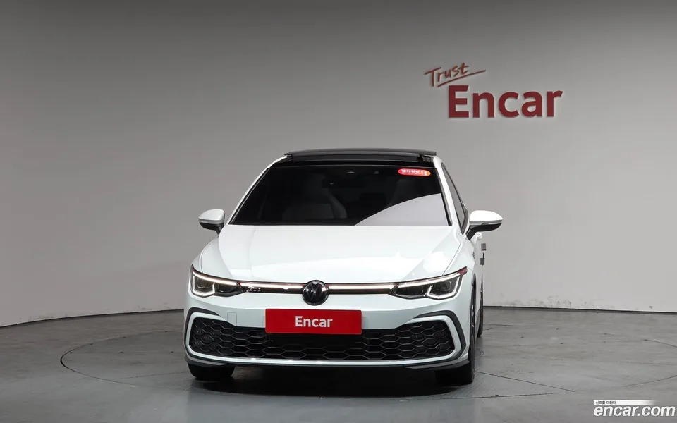 Volkswagen Golf 2.0 GTI 2023 — миниатюра 3