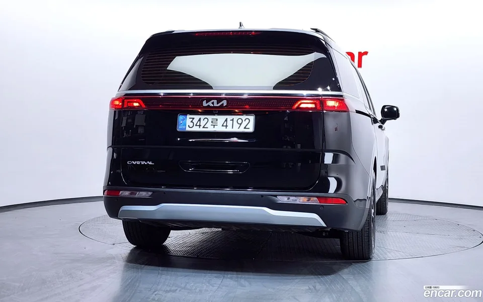 Kia Carnival 9 2022 — миниатюра 4