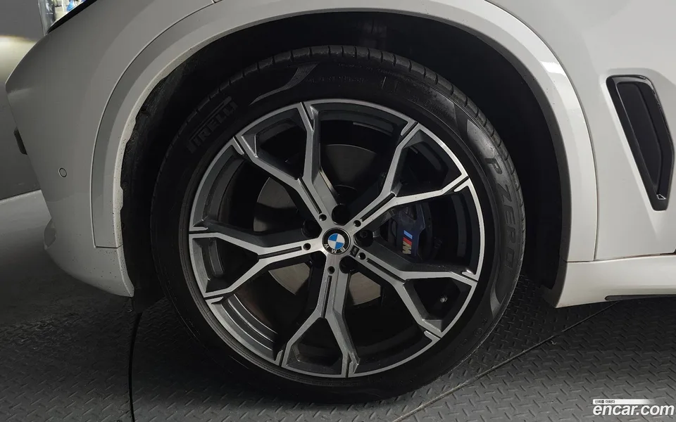 BMW X5 xDrive 30d M 2022 — миниатюра 5