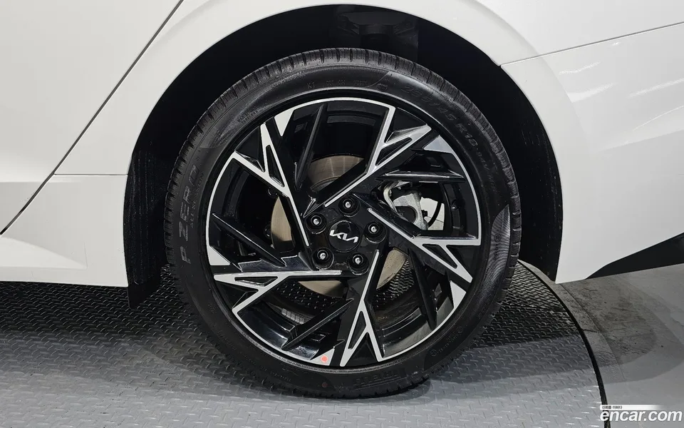 Kia K5 Hybrid 2026 — миниатюра 2