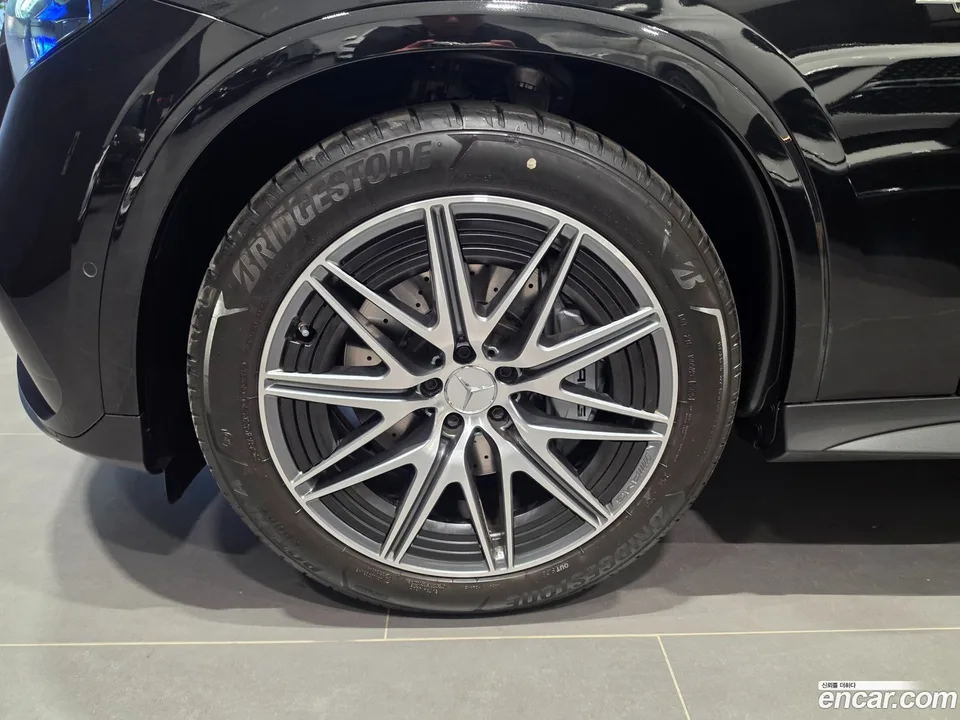 Mercedes-Benz GLC-Class AMG GLC43 4MATIC 2025 — миниатюра 5