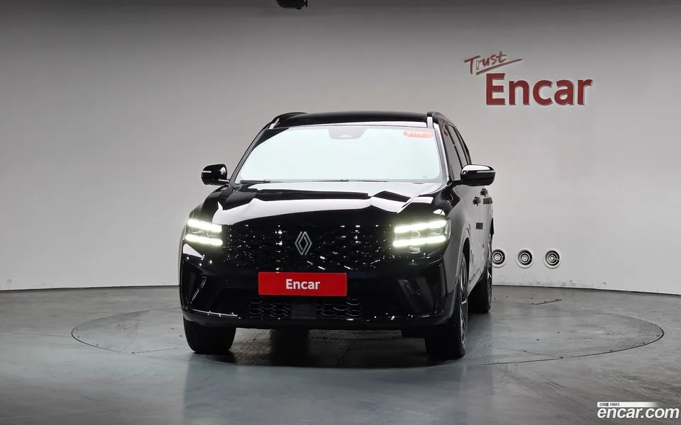 Renault Samsung Grand Koleos 1.5 E-TECH 2WD 2024 — миниатюра 3