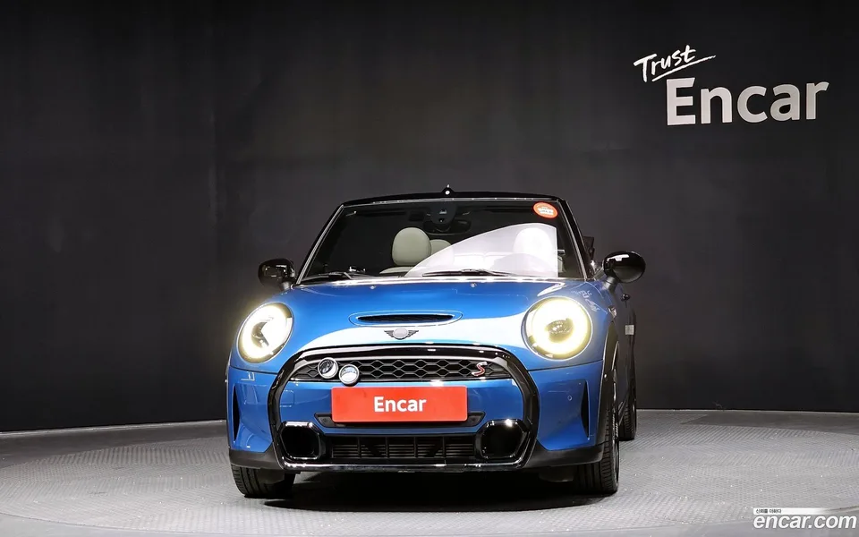 MINI Cooper S Convertible 2023 — миниатюра 3