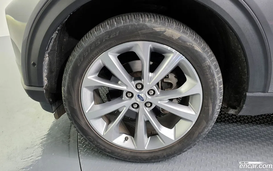 Ford Explorer 3.0 4WD 2023 — миниатюра 2