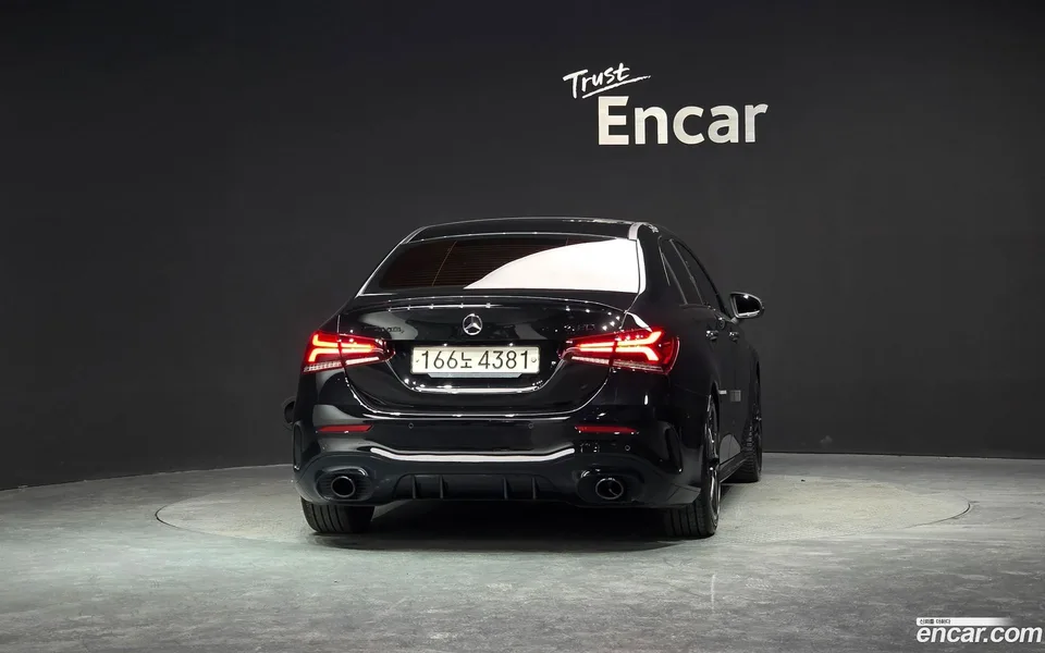 Mercedes-Benz A-Class AMG A35 4MATIC 2022 — миниатюра 4
