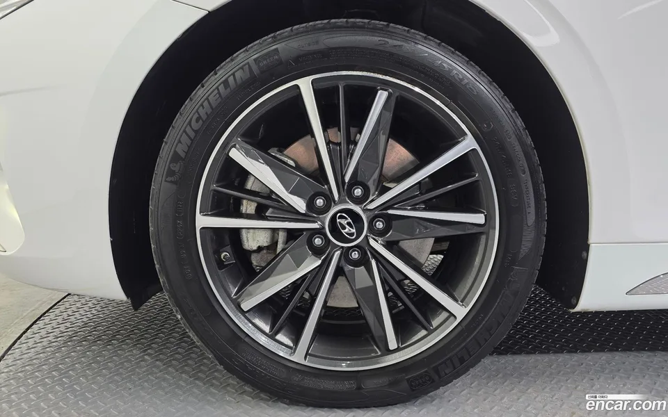 Hyundai Grandeur IG 3.3 2022 — миниатюра 2