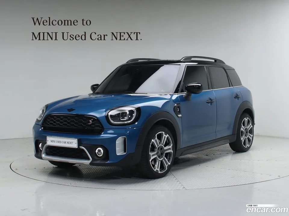 MINI Cooper S Countryman ALL4 2022 — фото 1, купить с доставкой в Москву