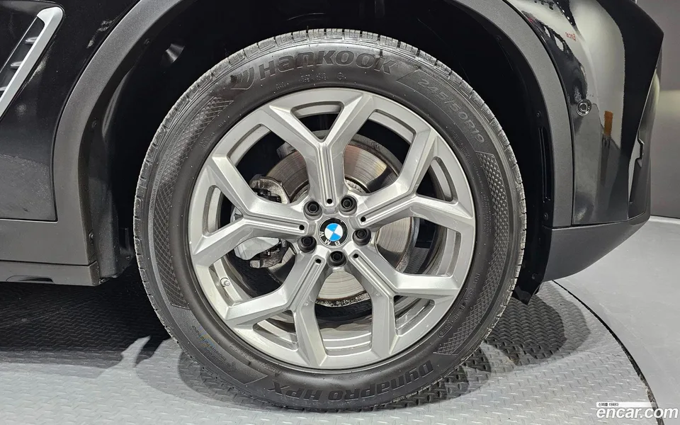 BMW X4 xDrive20i xLine 2022 — миниатюра 2