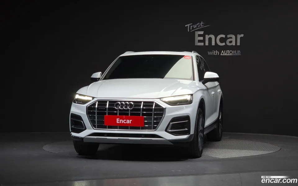 Audi Q5 45 TFSI 2023 — миниатюра 3
