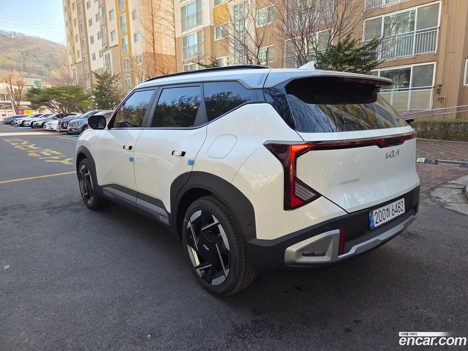 Kia Seltos 1.6T 2WD 2026 — миниатюра 3