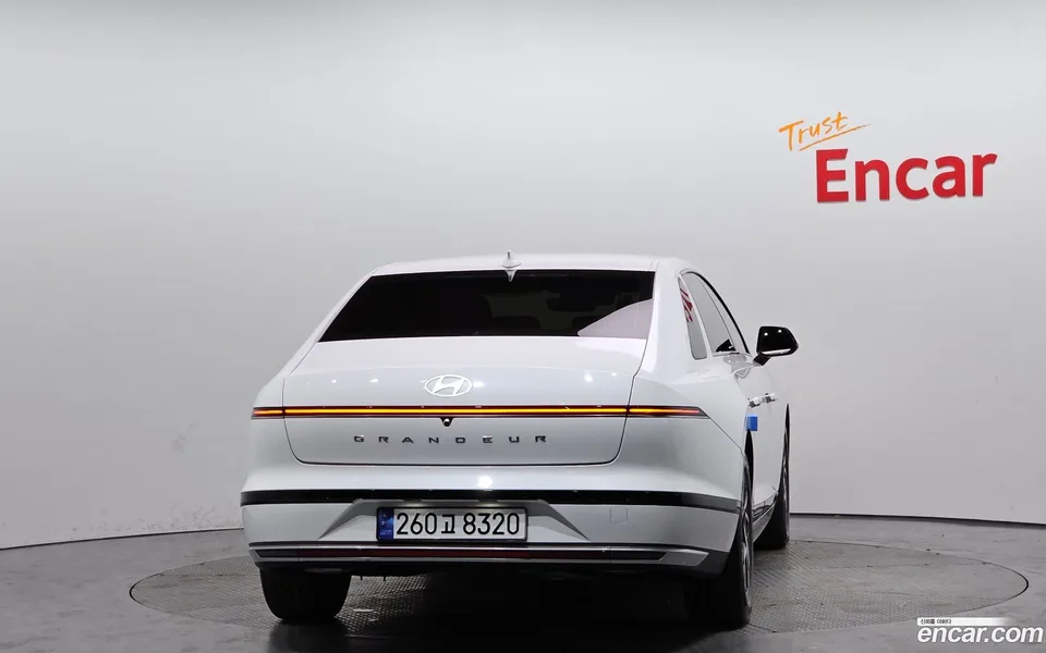Hyundai Grandeur 3.5 LPG 2WD 2023 — миниатюра 4