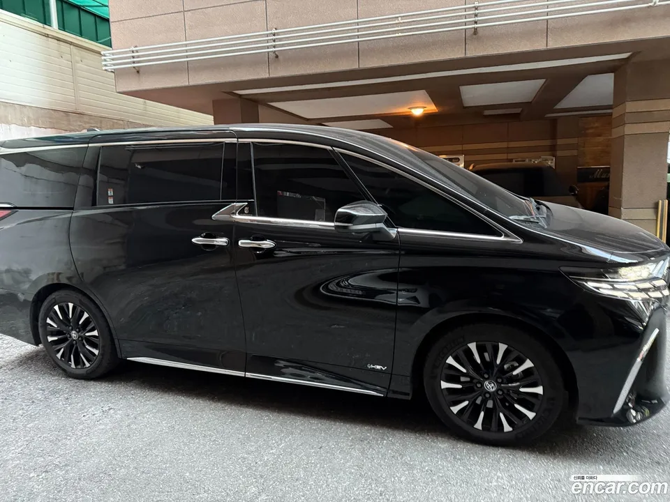 Toyota Alphard 2.5 HEV AWD 2025 — миниатюра 3