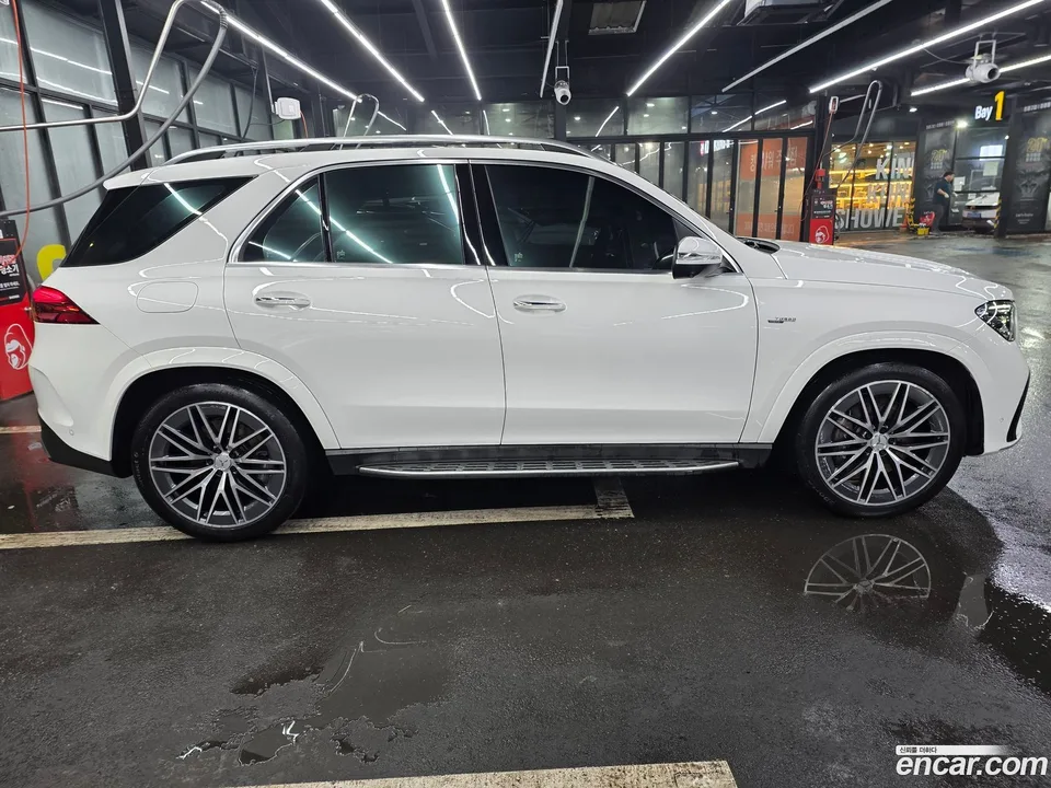 Mercedes-Benz GLE-Class AMG GLE53 4MATIC+ 2024 — миниатюра 3