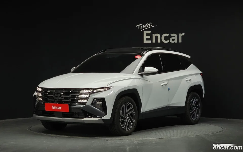 Hyundai Tucson Hybrid NX4 HEV 1.6 2WD 2025 — фото 1, купить с доставкой в Москву