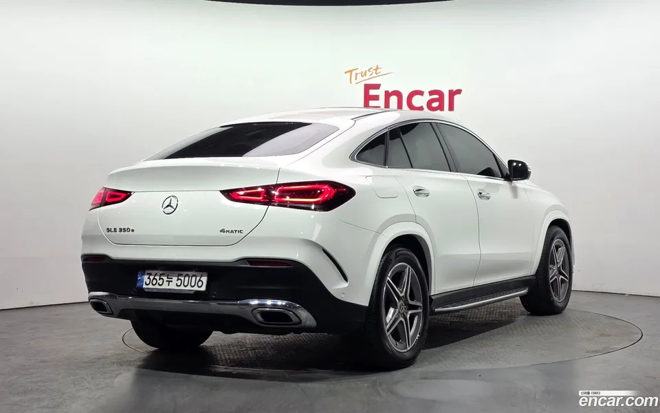 Mercedes-Benz GLE-Class GLE350e 4MATIC 2022 — миниатюра 2