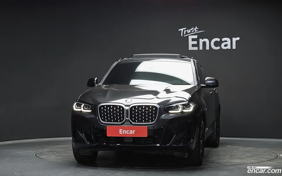 BMW X4 xDrive20i M 2022 — миниатюра 3