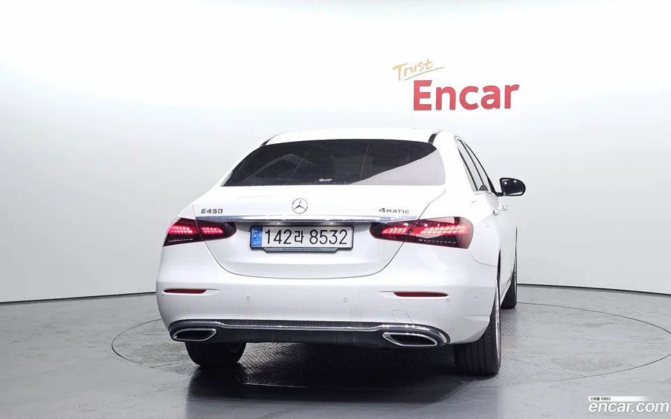 Mercedes-Benz E-Class E250 2022 — миниатюра 4