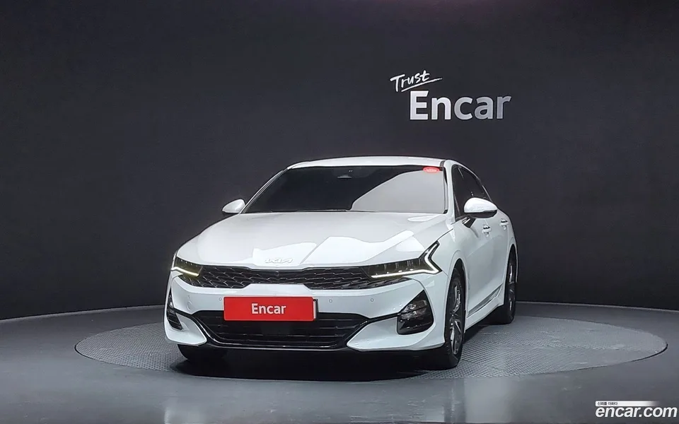 Kia K5 2.0 LPI 2023 — миниатюра 3
