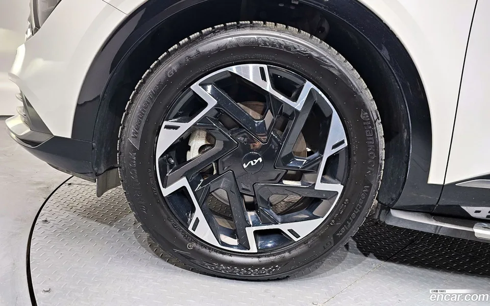Kia Sportage 1.6 4WD 2022 — миниатюра 2